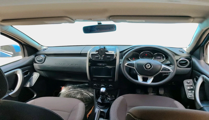 2020 Renault Duster RXS 1.3 TURBO PETROL MT, Petrol, Manual, 32,352 km, interior