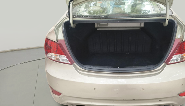 2012 Hyundai Verna FLUIDIC 1.6 CRDI SX, Diesel, Manual, 1,29,050 km, exterior