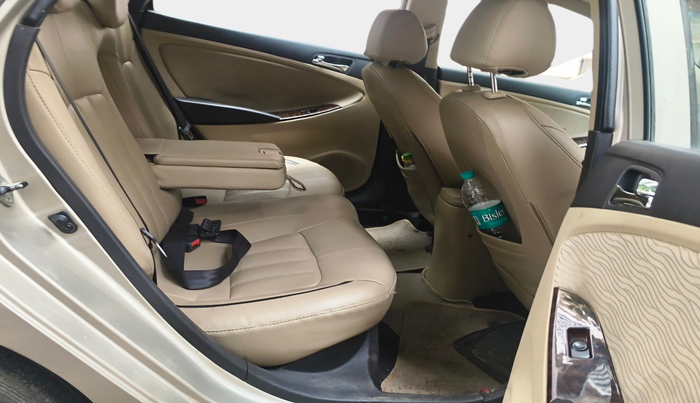 2012 Hyundai Verna FLUIDIC 1.6 CRDI SX, Diesel, Manual, 1,29,050 km, interior