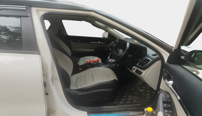 2019 KIA SELTOS GTX PLUS 1.4 PETROL DCT DUAL TONE, Petrol, Automatic, 52,054 km, interior