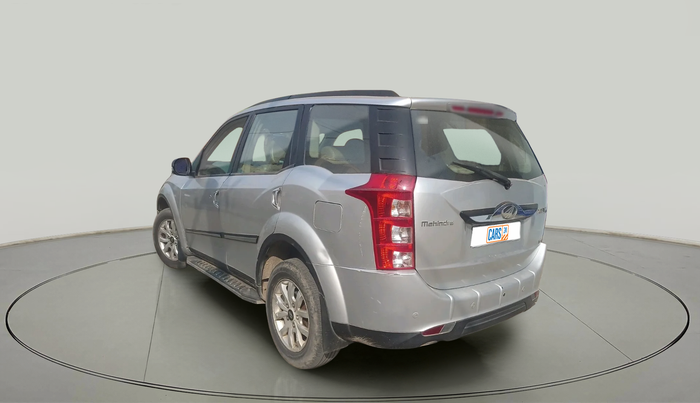 2015 Mahindra XUV500 W8, Diesel, Manual, 84,397 km, exterior