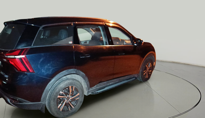 2024 Mahindra XUV700 AX 5 P MT 7 STR, Petrol, Manual, 13,237 km, exterior