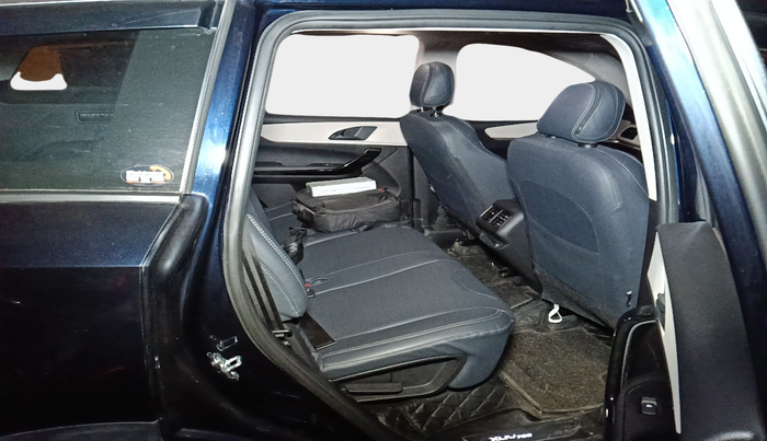 2024 Mahindra XUV700 AX 5 P MT 7 STR, Petrol, Manual, 13,237 km, interior