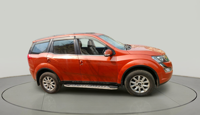 2015 Mahindra XUV500 W10, Diesel, Manual, 89,345 km, exterior