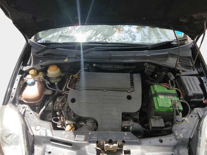 2013 Fiat Grand Punto ACTIVE 1.3, Diesel, Manual, 1,38,273 km, exterior