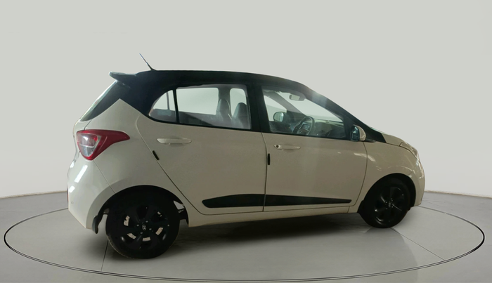 2018 Hyundai Grand i10 SPORTZ 1.2 KAPPA VTVT DUAL TONE, Petrol, Manual, 8,628 km, exterior