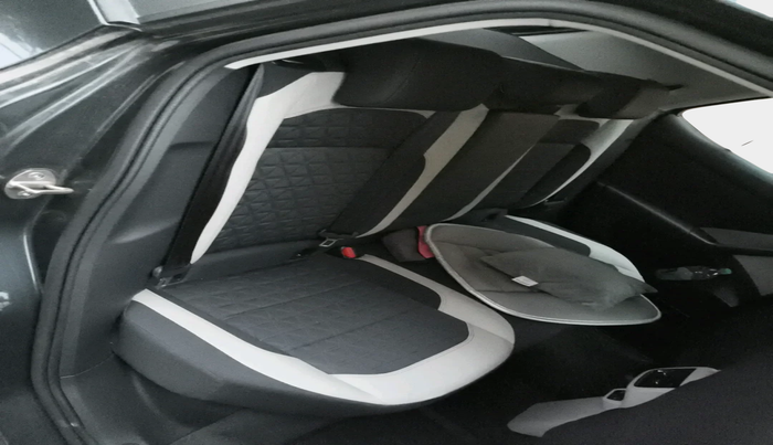 2022 Volkswagen TAIGUN GT 1.5 TSI MT, Petrol, Manual, 10,991 km, interior