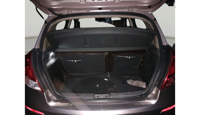 2013 Hyundai i20 SPORTZ 1.2, Petrol, Manual, 61,594 km, exterior