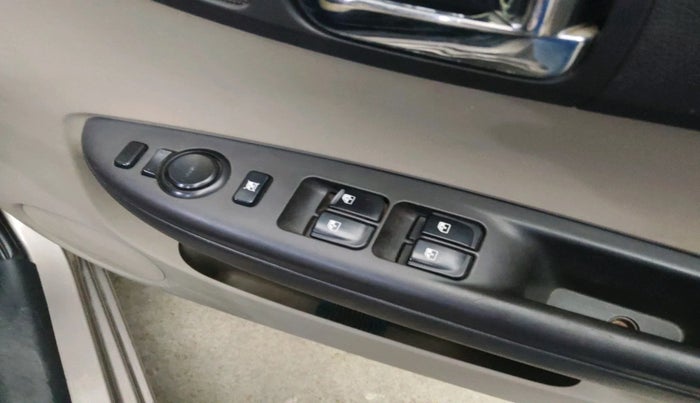 2013 Hyundai i20 SPORTZ 1.2, Petrol, Manual, 61,594 km, interior