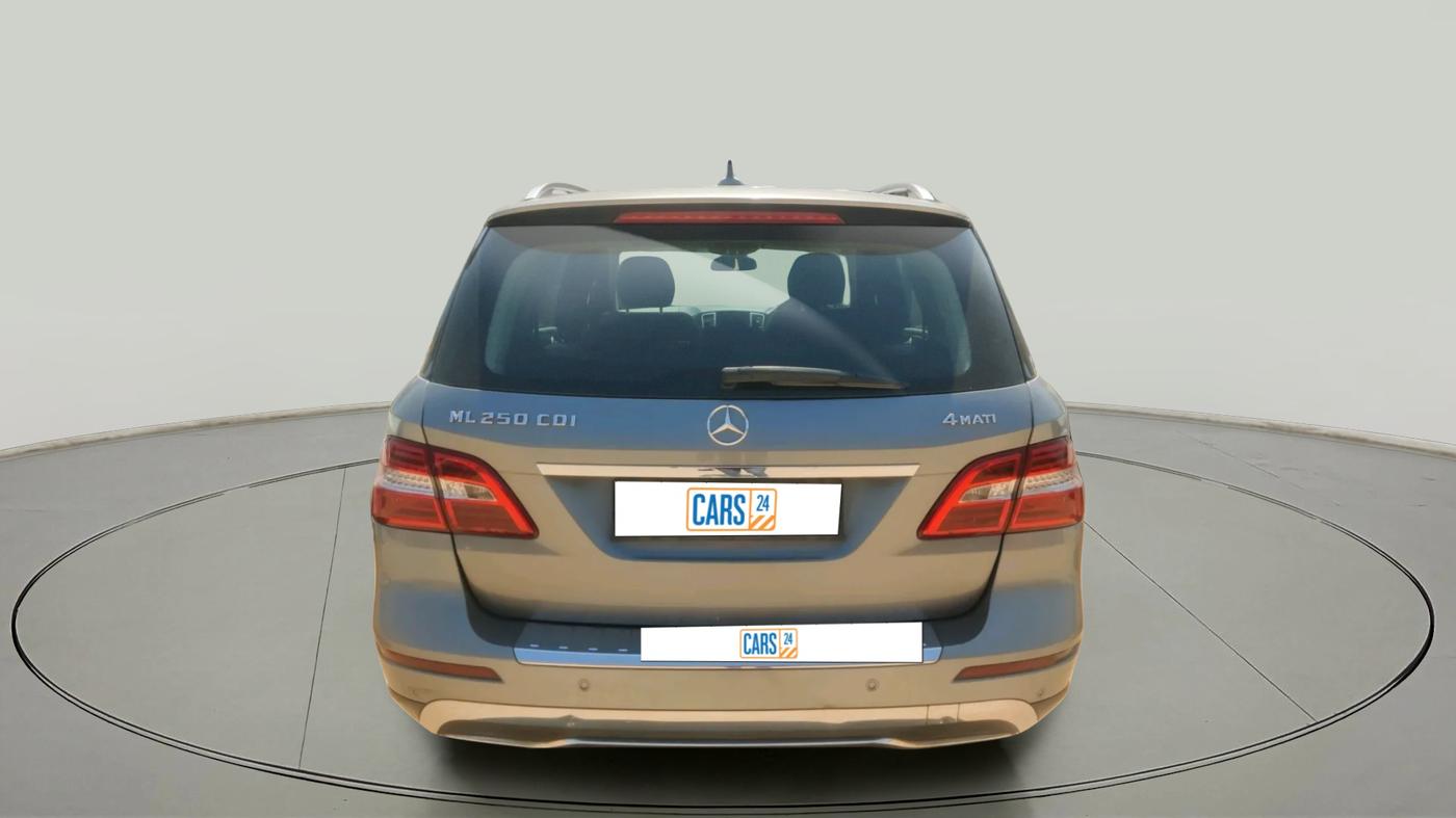 2013 Mercedes Benz GL Class 3.0 GRAND EDITION LUXURY, Diesel, Automatic, 1,42,629 km, exterior