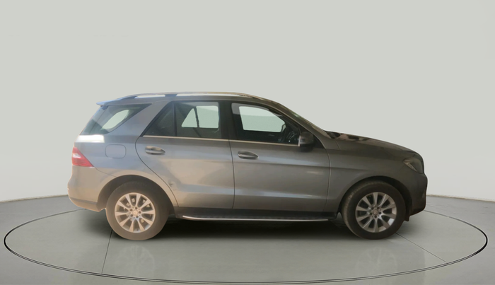 2013 Mercedes Benz GL Class 3.0 GRAND EDITION LUXURY, Diesel, Automatic, 1,42,629 km, exterior