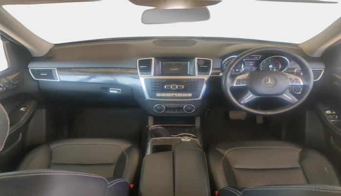 2013 Mercedes Benz GL Class 3.0 GRAND EDITION LUXURY, Diesel, Automatic, 1,42,629 km, interior