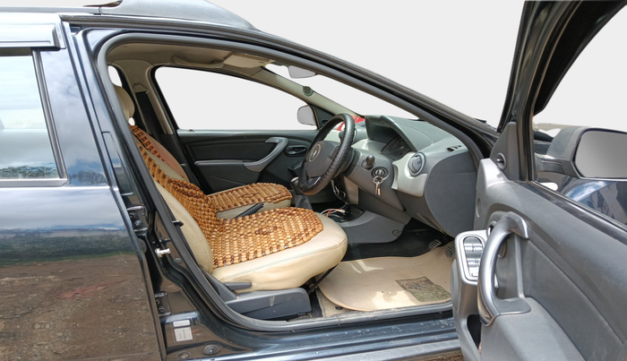 2013 Renault Duster 85 PS RXE DIESEL, Diesel, Manual, 1,42,126 km, interior