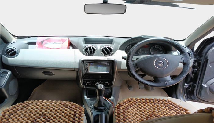 2013 Renault Duster 85 PS RXE DIESEL, Diesel, Manual, 1,42,126 km, interior