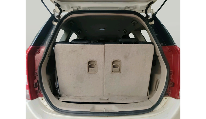 2016 Mahindra XUV500 W6, Diesel, Manual, 1,19,548 km, exterior