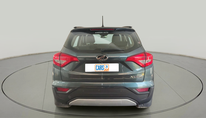 2021 Mahindra XUV300 W8 1.2 PETROL, Petrol, Manual, 43,688 km, exterior