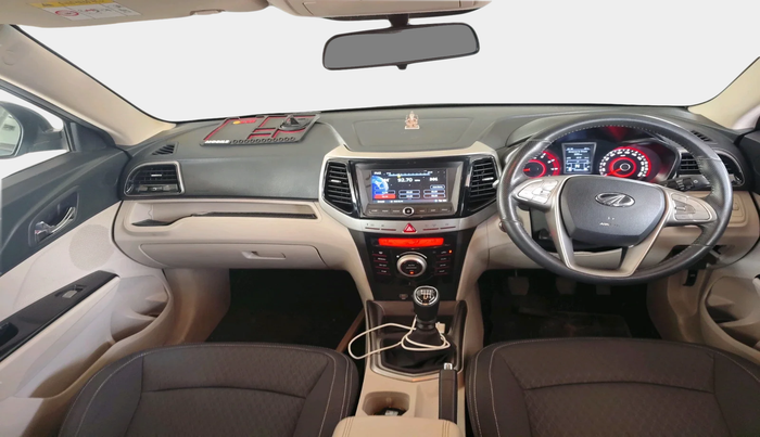 2021 Mahindra XUV300 W8 1.2 PETROL, Petrol, Manual, 43,688 km, interior