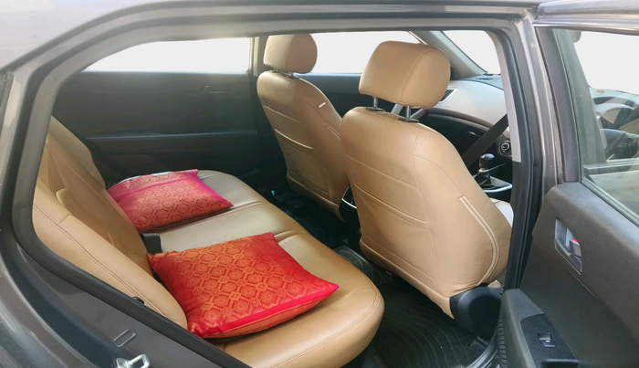 2018 Hyundai Creta E PLUS 1.6 PETROL, Petrol, Manual, 46,048 km, interior