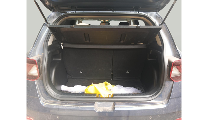 2019 Hyundai VENUE SX 1.0 (O) TURBO, Petrol, Manual, 72,488 km, exterior