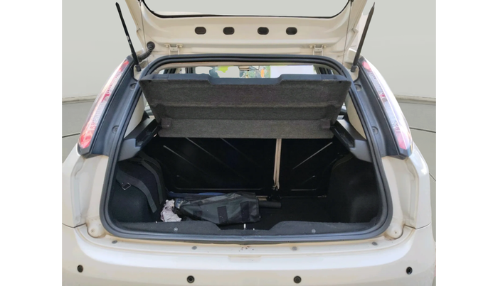 2015 Fiat Punto EVO EMOTION 1.3 MULTIJET, Diesel, Manual, 79,448 km, exterior