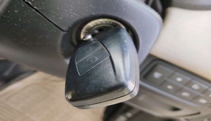 2015 Fiat Punto EVO EMOTION 1.3 MULTIJET, Diesel, Manual, 79,448 km, interior