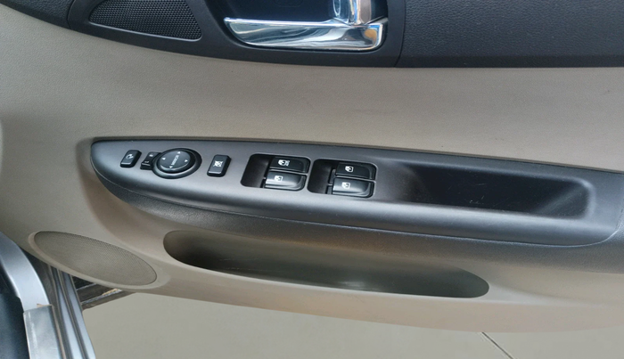 2013 Hyundai i20 SPORTZ 1.2, Petrol, Manual, 39,365 km, interior