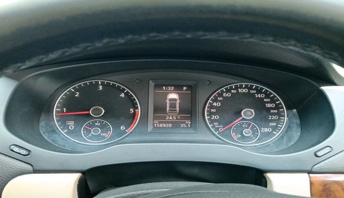 2014 Volkswagen Jetta HIGHLINE TDI AT, Diesel, Automatic, 1,58,920 km, interior