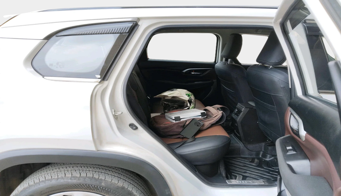 2023 Maruti Grand Vitara SIGMA SMART HYBRID, Petrol, Manual, 5,093 km, interior