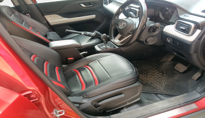 2022 Tata PUNCH CREATIVE AMT 1.2 RTN DUAL TONE, Petrol, Automatic, 37,382 km, interior