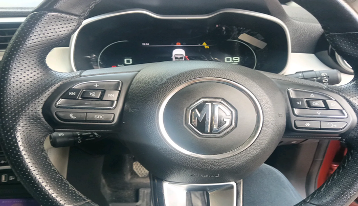 2022 MG ASTOR SHARP 1.5 MT, Petrol, Manual, 38,624 km, interior