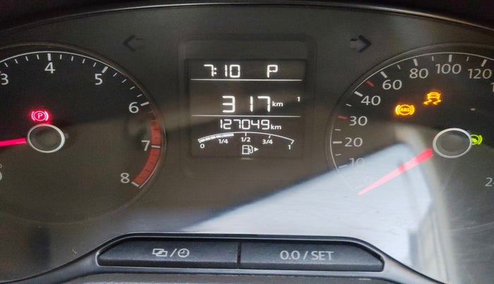 2016 Volkswagen Vento HIGHLINE PETROL AT, Petrol, Automatic, 1,27,049 km, interior