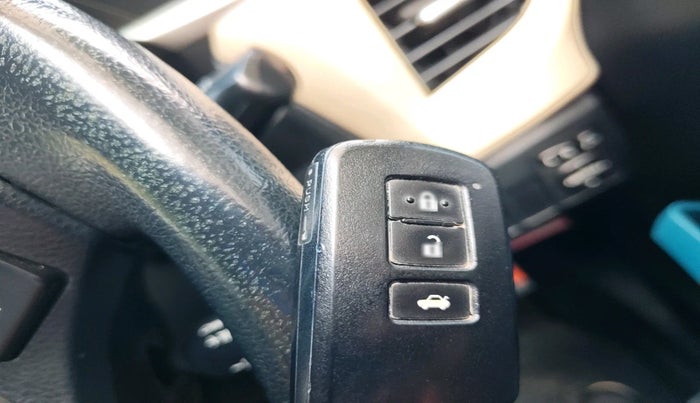 2015 Toyota Corolla Altis VL CVT PETROL, Petrol, Automatic, 97,670 km, interior