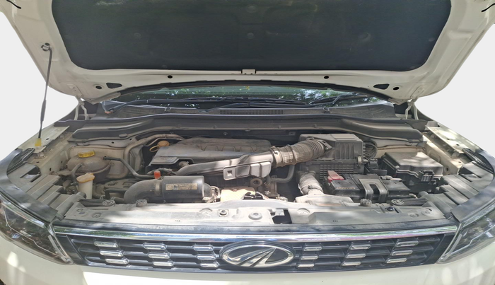 2019 Mahindra XUV300 W8 1.2 PETROL, Petrol, Manual, 46,000 km, exterior