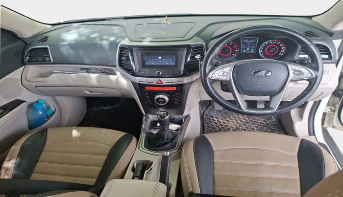 2019 Mahindra XUV300 W8 1.2 PETROL, Petrol, Manual, 46,000 km, interior
