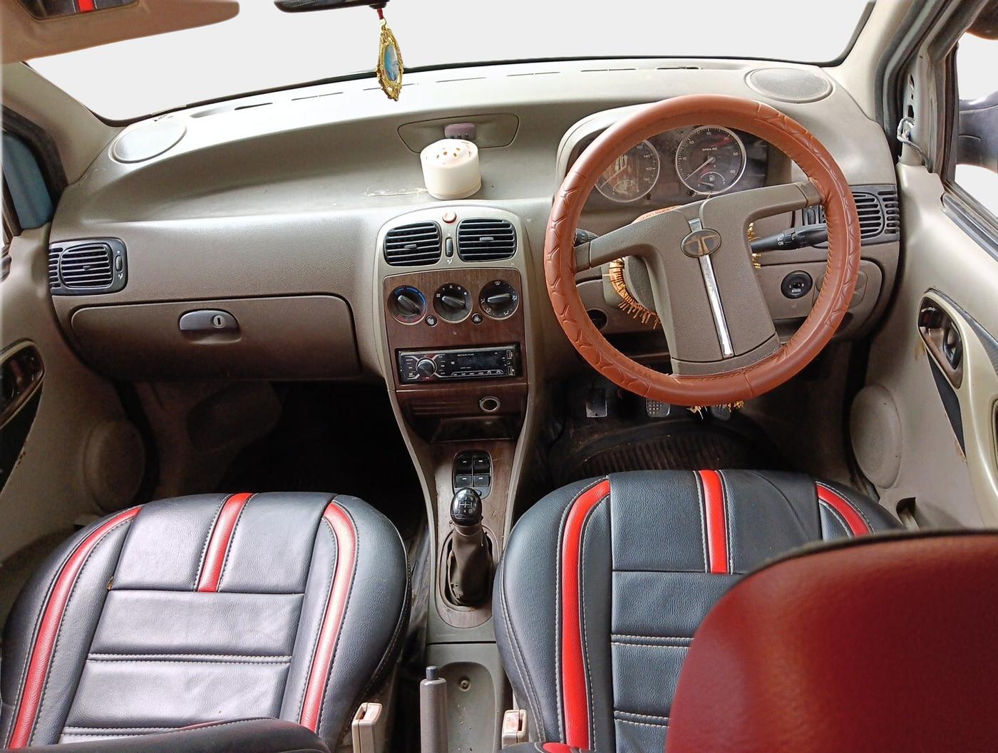 2011 Tata Indigo ECS LX TDI, Diesel, Manual, 55,500 km, interior