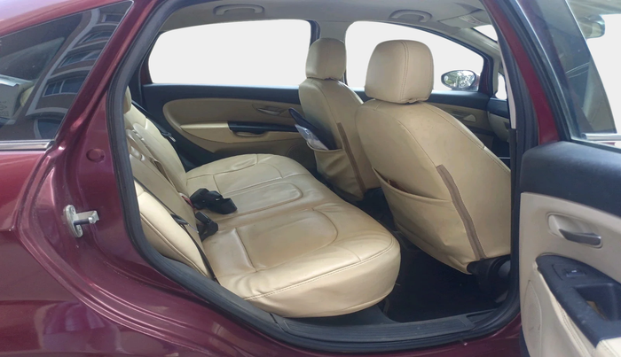 2011 Fiat Linea EMOTION 1.3, Diesel, Manual, 78,309 km, interior