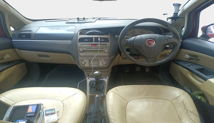 2011 Fiat Linea EMOTION 1.3, Diesel, Manual, 78,309 km, interior