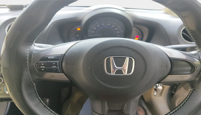 2015 Honda Amaze 1.5L I-DTEC S, Diesel, Manual, 1,10,699 km, interior