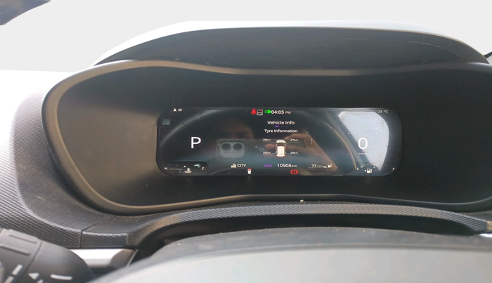 2023 Tata NEXON FEARLESS + SUNROOF DCA DUAL TONE 1.2 PETROL, Petrol, Automatic, 10,906 km, interior