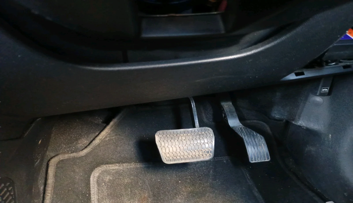 2023 Tata NEXON FEARLESS + SUNROOF DCA DUAL TONE 1.2 PETROL, Petrol, Automatic, 10,906 km, interior