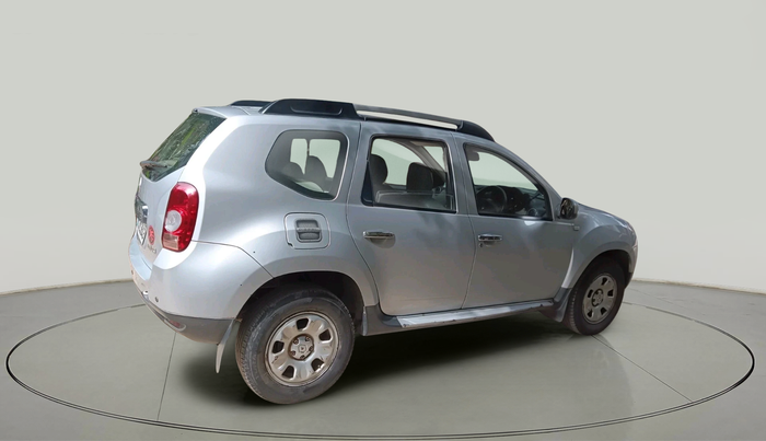 2015 Renault Duster 85 PS RXL DIESEL, Diesel, Manual, 1,35,327 km, exterior