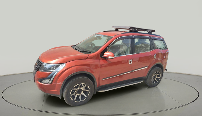 2016 Mahindra XUV500 W6, Diesel, Manual, 1,14,034 km, exterior