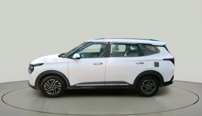 2022 KIA CARENS LUXURY PLUS 1.5 DIESEL 7 STR, Diesel, Manual, 1,16,444 km, exterior