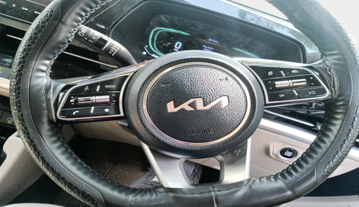 2022 KIA CARENS LUXURY PLUS 1.5 DIESEL 7 STR, Diesel, Manual, 1,16,444 km, interior