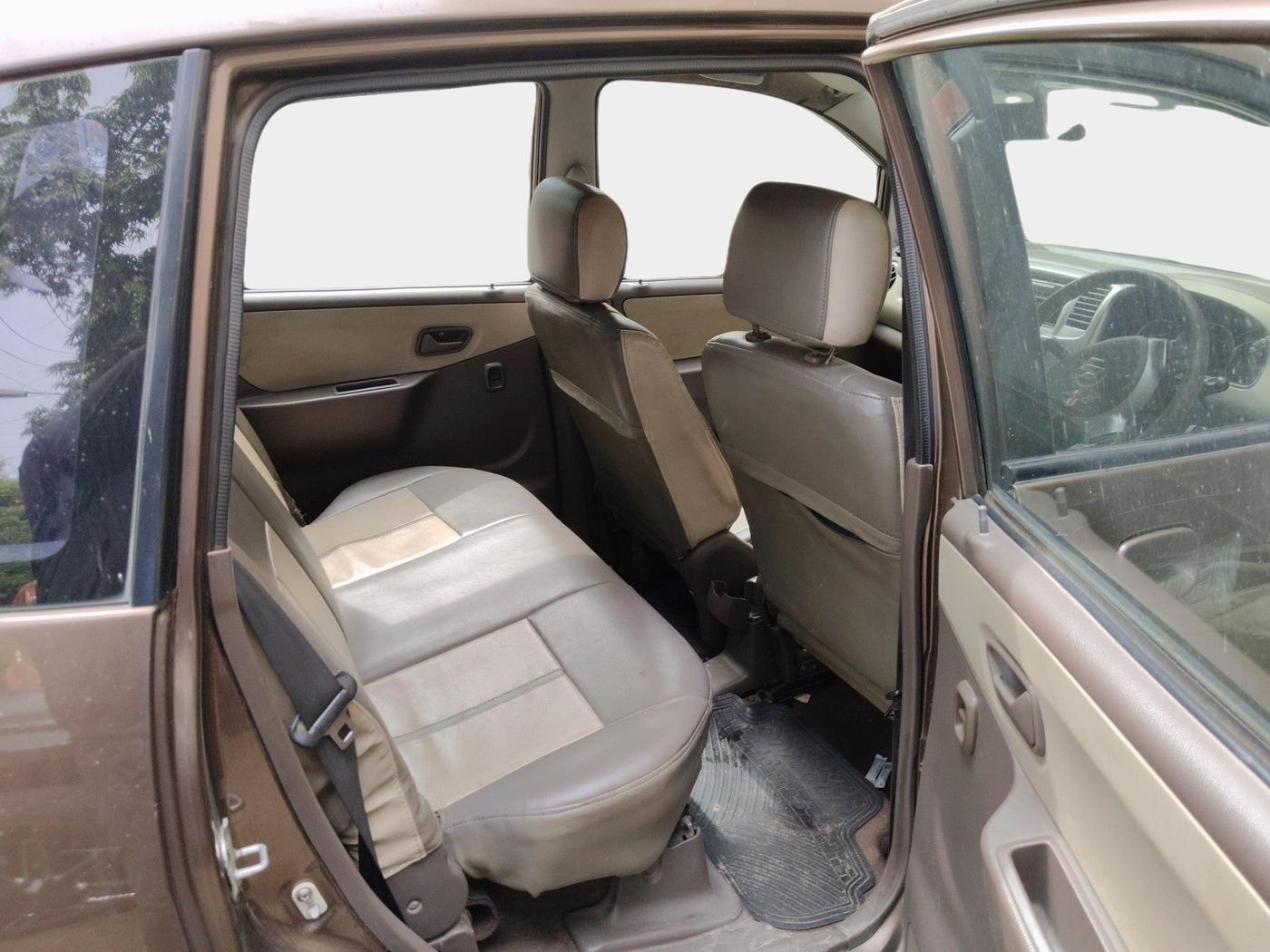 2010 Maruti Zen Estilo VXI, Petrol, Manual, 85,809 km, interior