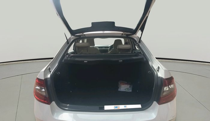 2017 Skoda Octavia STYLE PLUS AT 1.8 TSI, Petrol, Automatic, 1,30,761 km, exterior