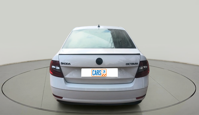 2017 Skoda Octavia STYLE PLUS AT 1.8 TSI, Petrol, Automatic, 1,30,761 km, exterior