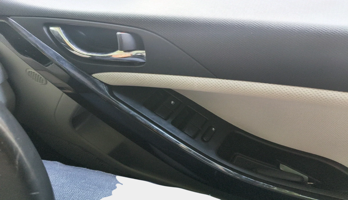 2022 Tata NEXON XZ PLUS (HS) PETROL, Petrol, Manual, 29,158 km, interior