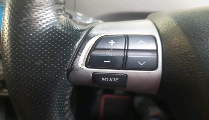 2011 Toyota Etios Liva VX, Petrol, Manual, 94,955 km, interior