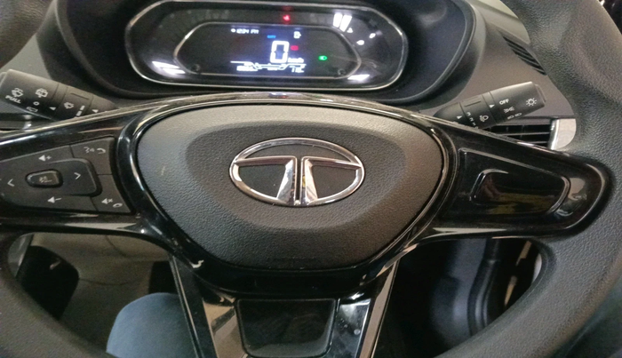 2021 Tata NEXON XZ PLUS PETROL, Petrol, Manual, 19,566 km, interior